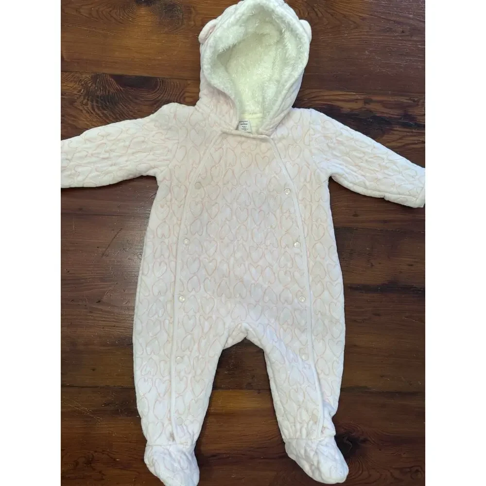 Nordstrom Light Pink Heart Print Bunting Suit 9 months Quilted Bear Suit Warm
